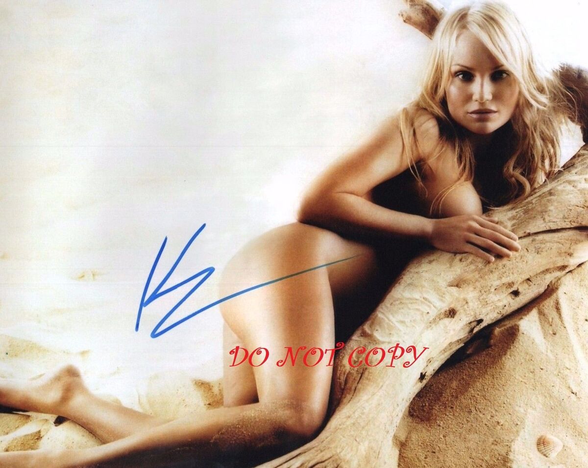 Kristin Chenoweth Nude 7947