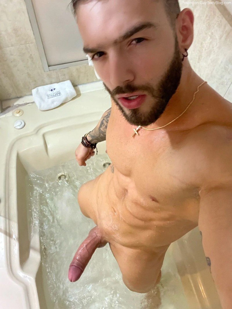 Nude Men Solo 16483