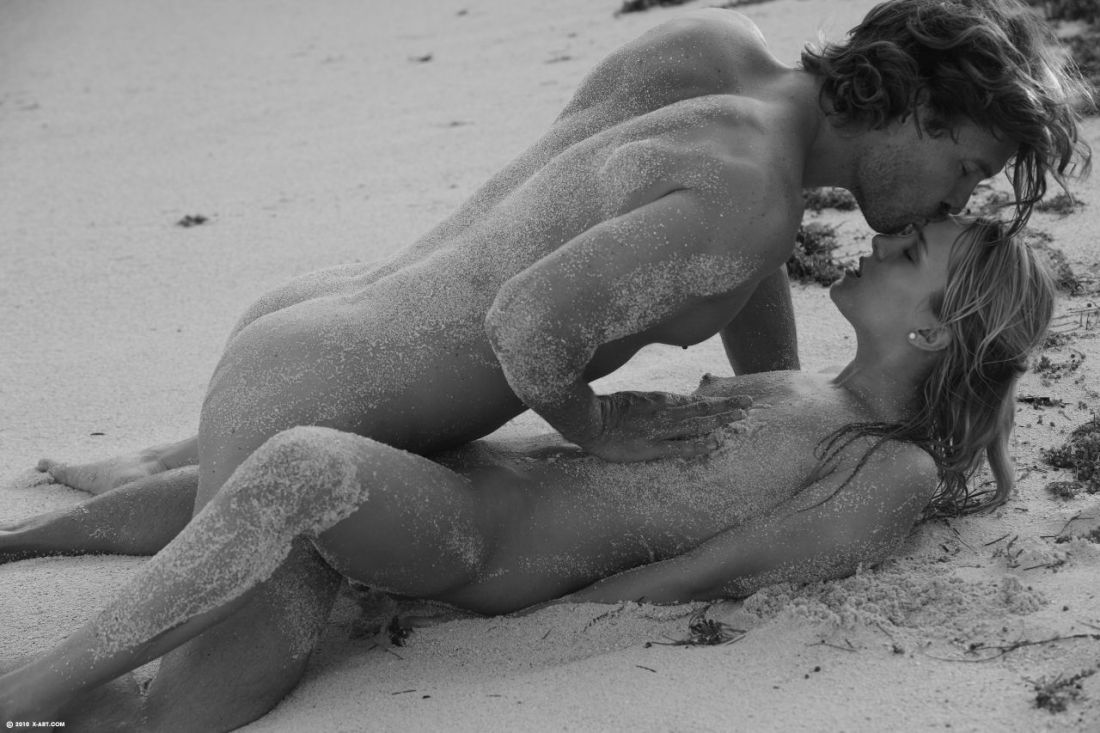 brad gerein add Erotic Beach photo