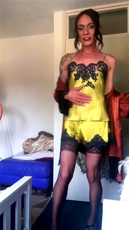 cristina pallotti add Big Dick Crossdresser photo