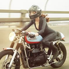 chandra manurung add Easy Rider Chicks photo