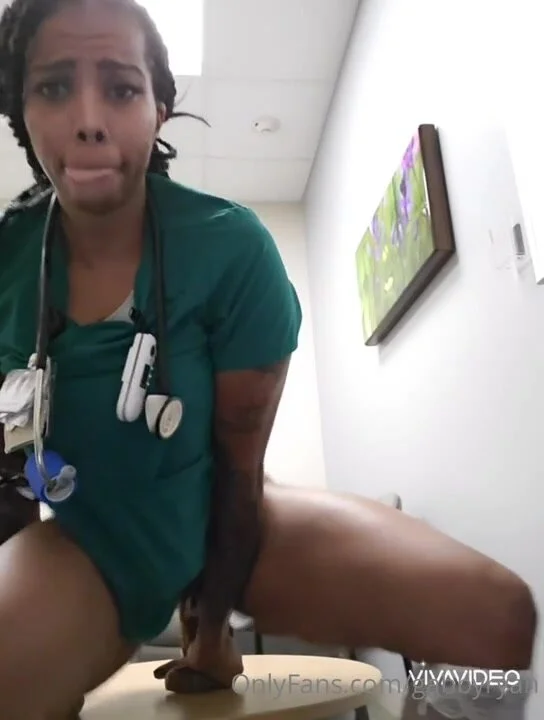 alicia mee add Ebony Masturbating At Work photo