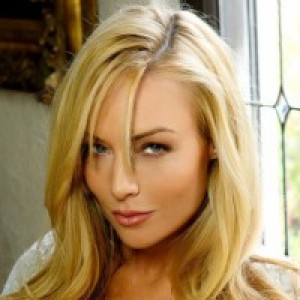 ali javed add Kayden Kross Solo photo