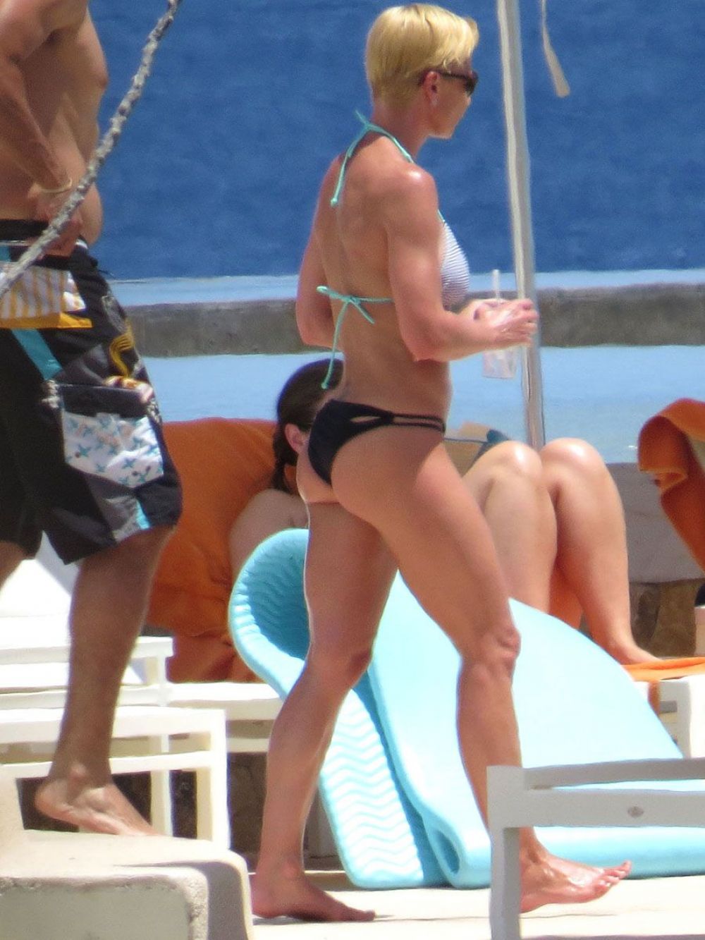 alicia fultz add Jaime Pressly Bikini photo