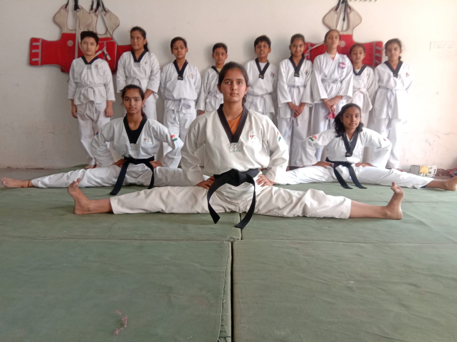 anna mahalak add Karate Tits photo