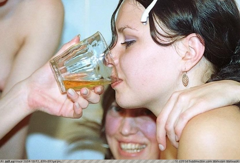 diana aloi add Lesbian Pissdrink photo