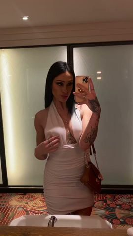 christopher brogan add Lola Bellucci photo