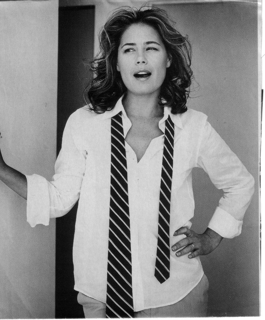 arion mekuli add Maura Tierney Sexy photo