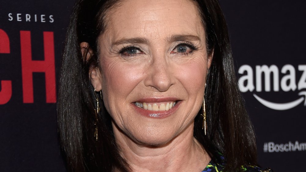 anika noor add Mimi Rogers Body photo