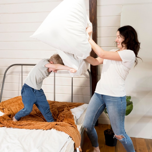 amelie morissette add Mom Humping Pillow photo