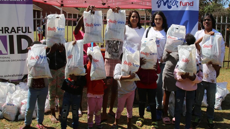 deepa bhakta add Mom Lends A Hand photo