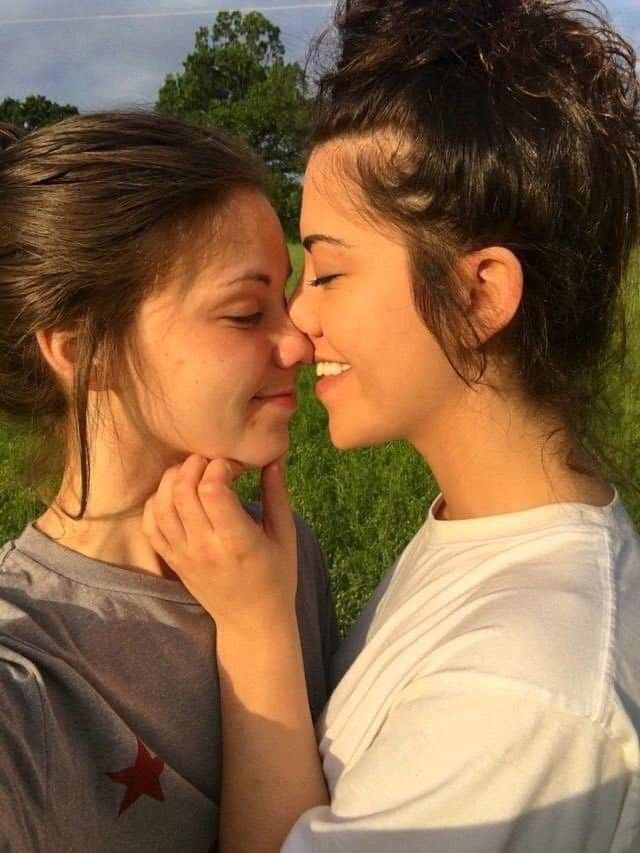 alina azad add Natasha Shy Lesbian photo