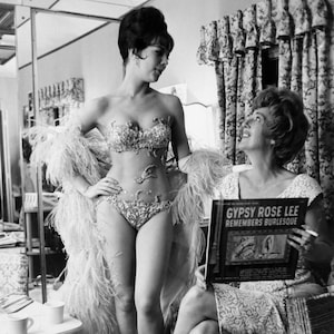 barbara riddle add Nude Photos Of Patricia Heaton photo