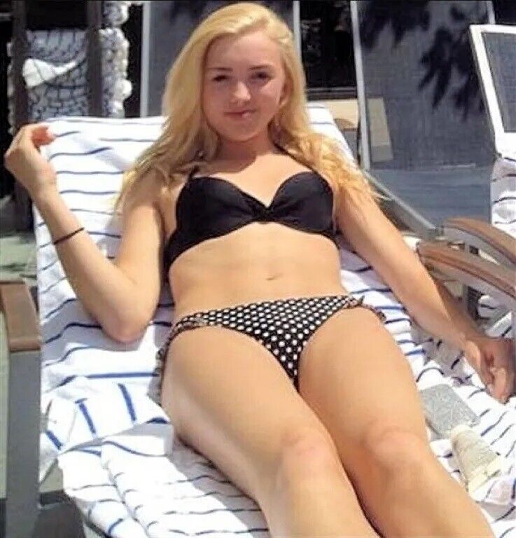 Peyton List In A Bikini 14887