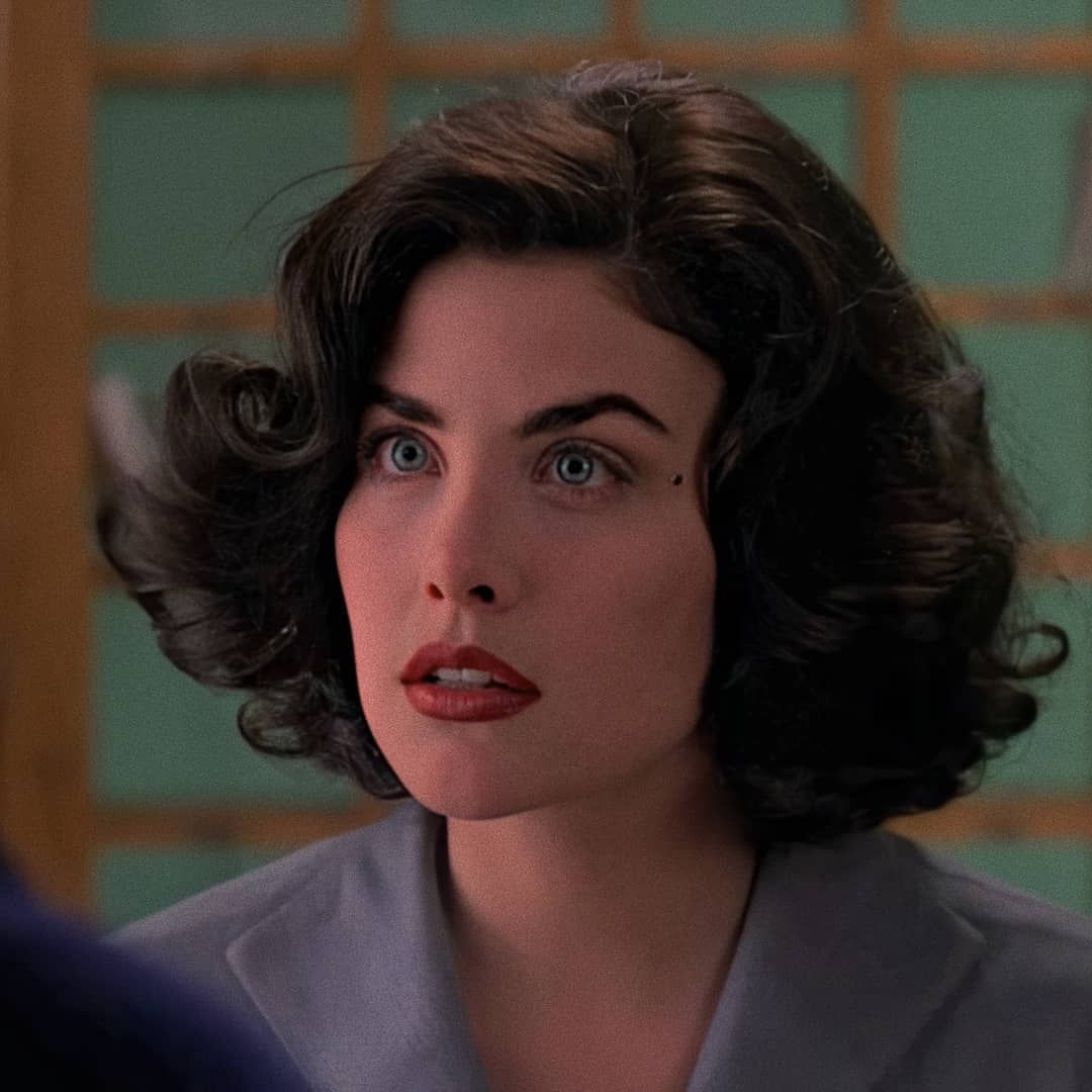 carmi martin add Sherilyn Fenn Shameless photo