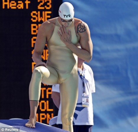 benjamin deluca add Swimmer Cameltoe photo