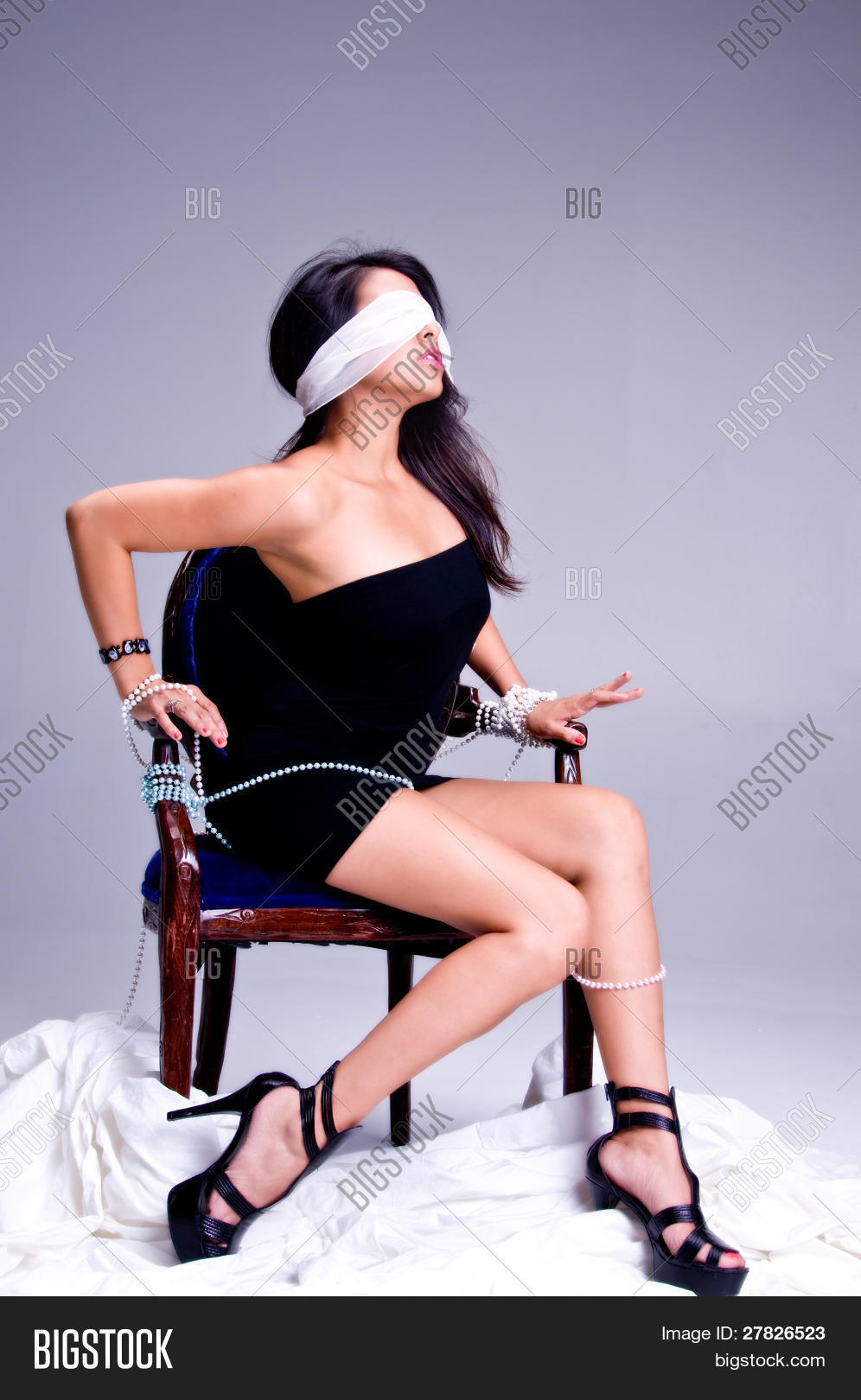 dina el guindy add Tied Up Blindfold photo