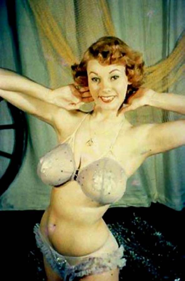 ali mf add Vintage Big Natural Tits photo